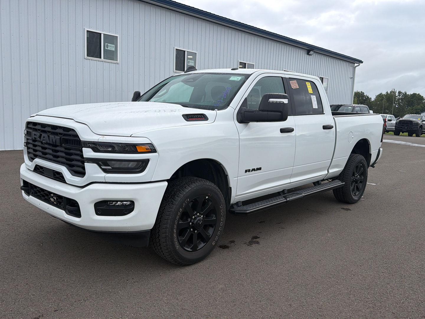  2026 RAM 2500 Big Horn Crew Cab 4WD   