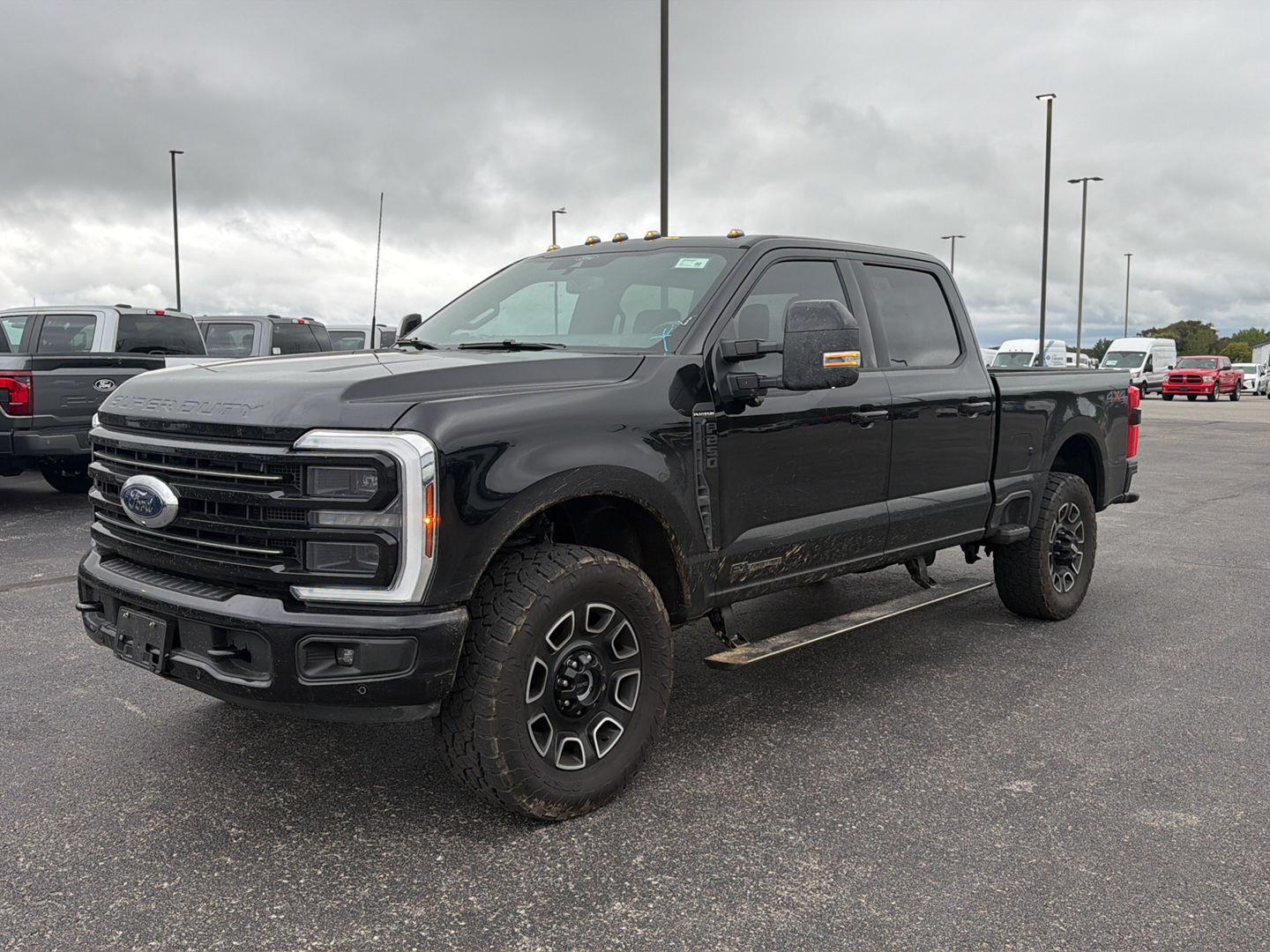 Agate Black 2025 Ford F-250 Super Duty Pickup Truck Four-Wheel Drive Automatic