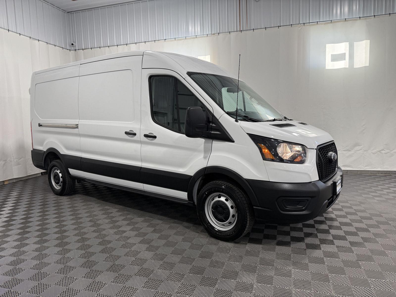 2023 Ford Transit Cargo 250 Medium Roof LB RWD
