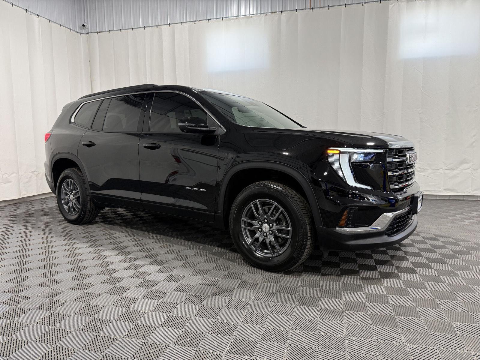 Black (Ebony Twilight Metallic) 2026 GMC Acadia SUV / Crossover Four-Wheel Drive 8-Speed Automatic