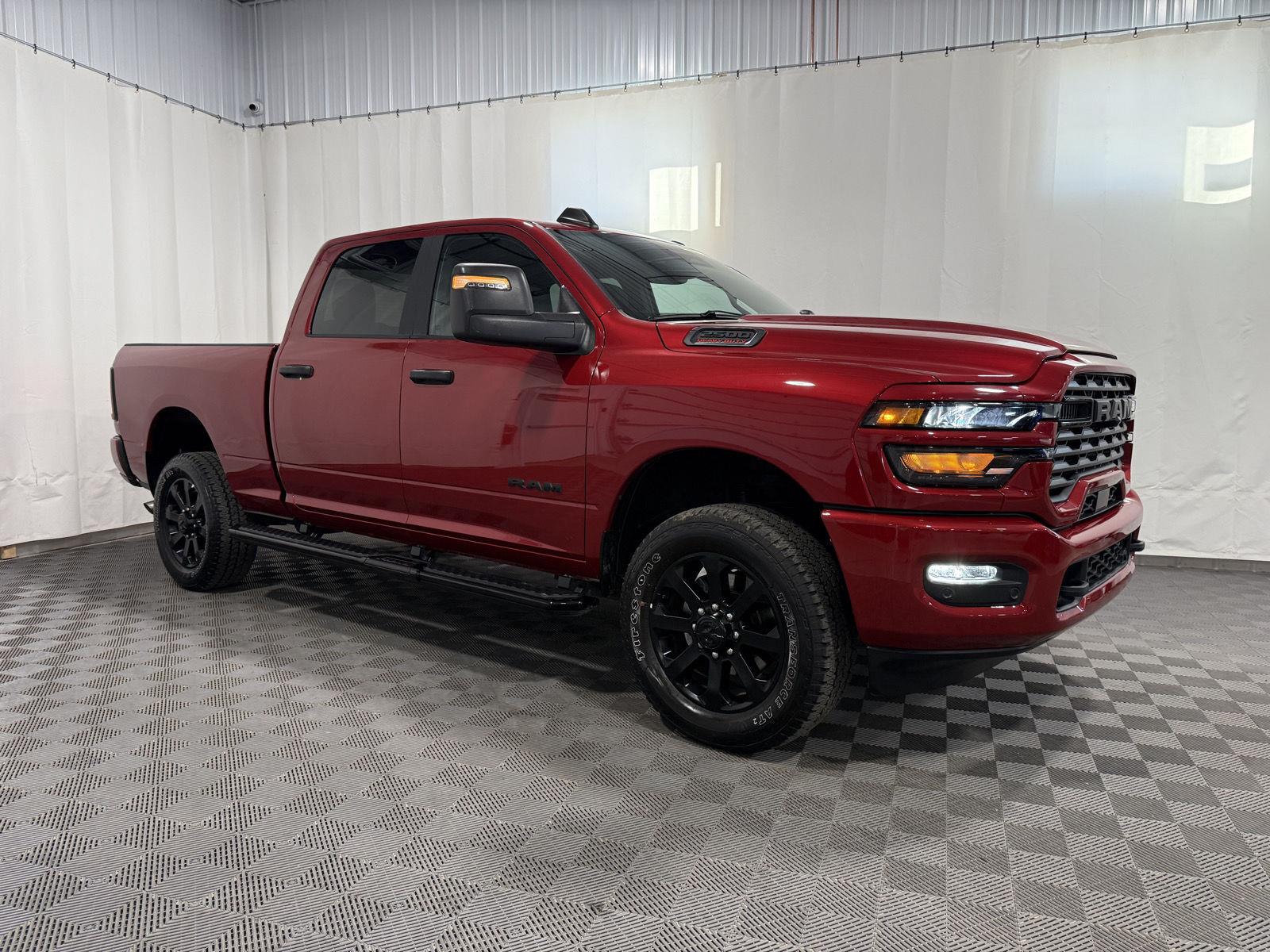 Molten Red Pearlcoat 2026 RAM 2500 Pickup Truck Four-Wheel Drive 8-Speed Automatic