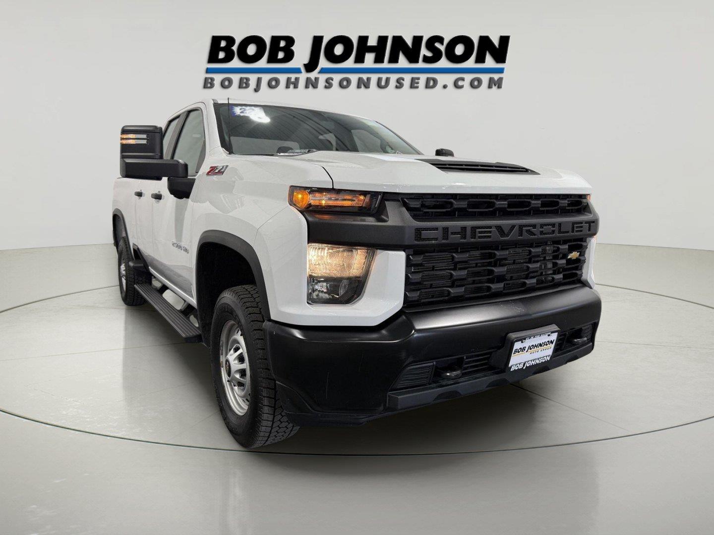 Summit White 2022 Chevrolet Silverado 2500HD Pickup Truck Four-Wheel Drive 6-Speed Automatic