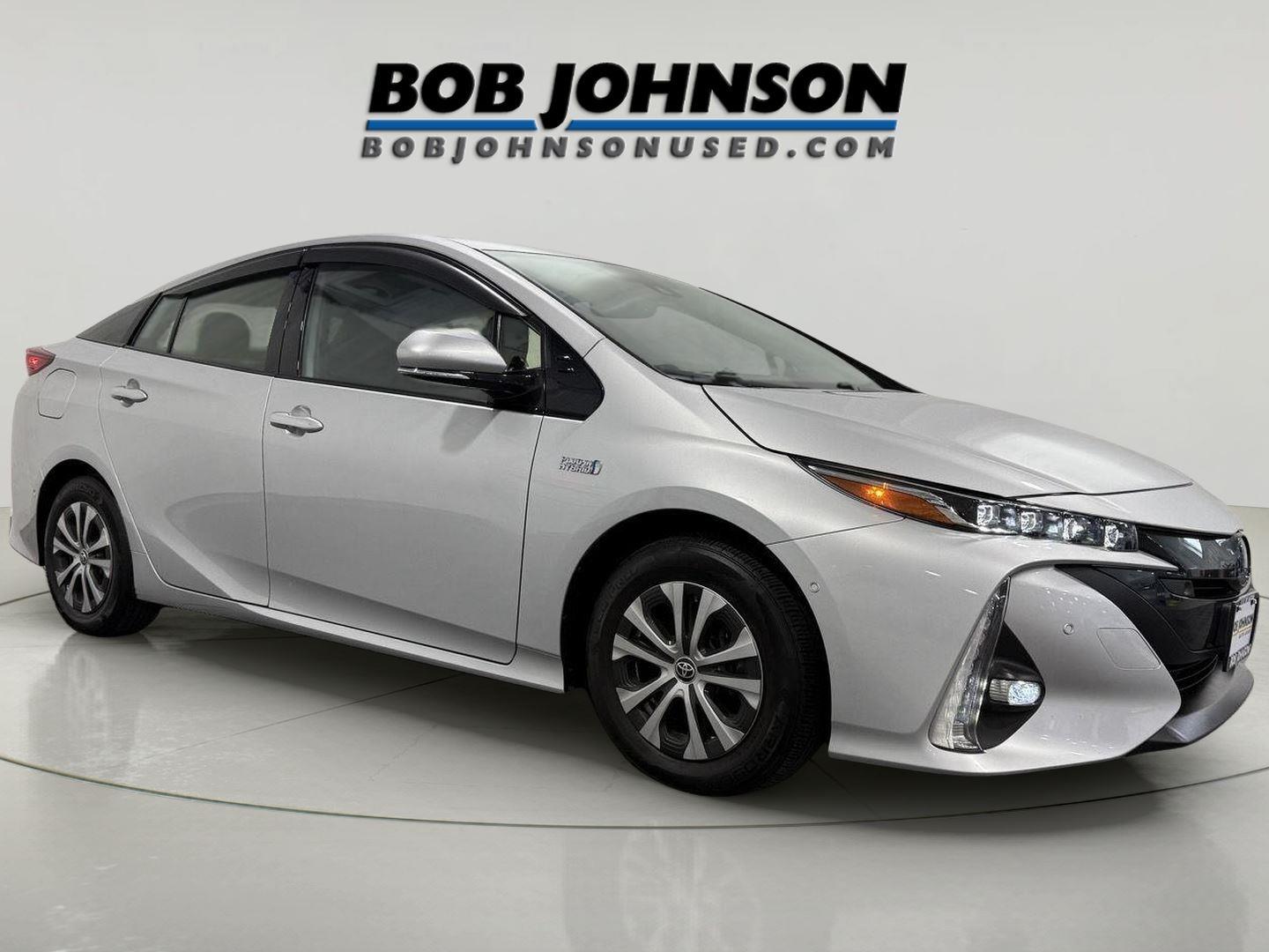 Classic Silver Metallic 2020 Toyota Prius Prime Hatchback Front-Wheel Drive Continuously Variable Transmission