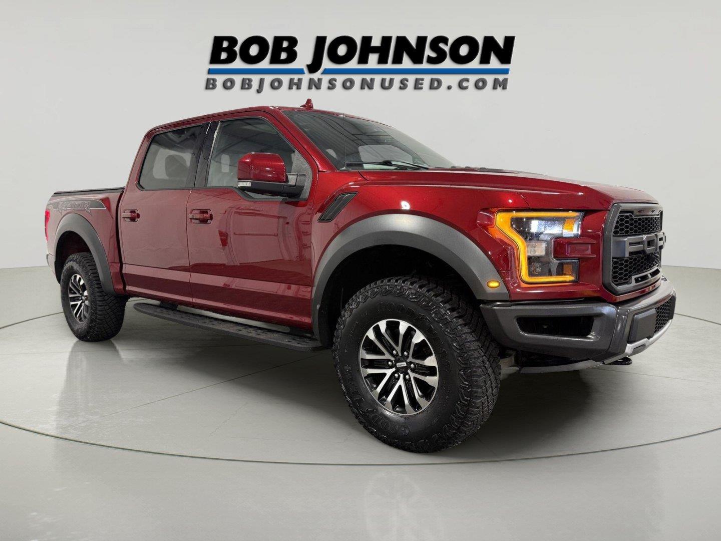 Ruby Red Metallic Tinted Clearcoat 2019 Ford F-150 Pickup Truck Four-Wheel Drive Automatic