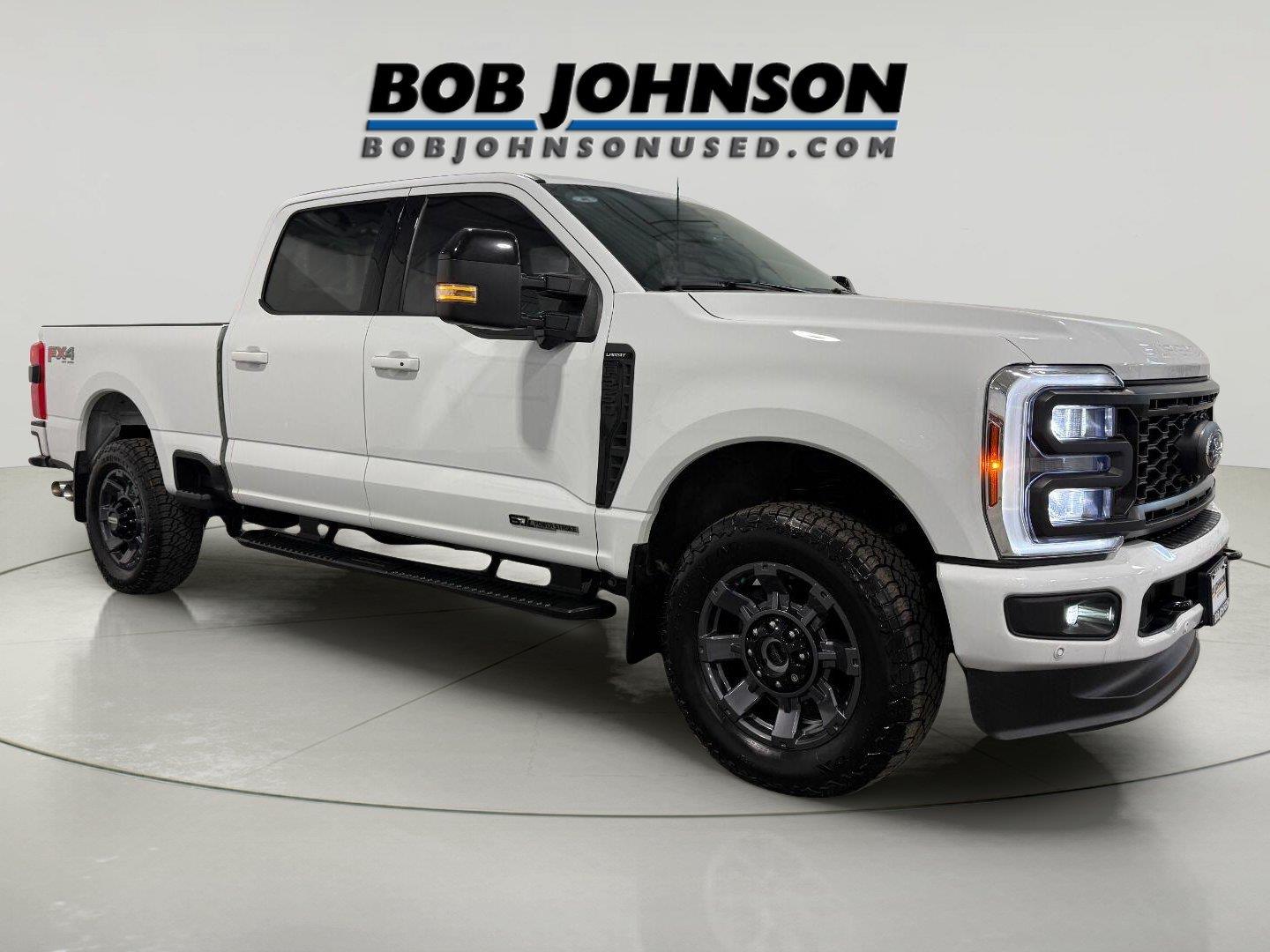 Oxford White 2024 Ford F-250 Super Duty Pickup Truck Four-Wheel Drive Automatic