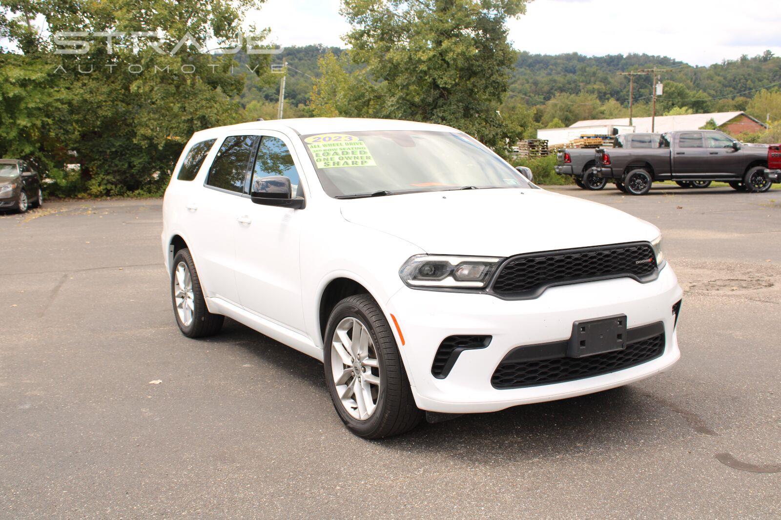 White Knuckle Clearcoat 2023 Dodge Durango SUV / Crossover All-Wheel Drive 8-Speed Automatic
