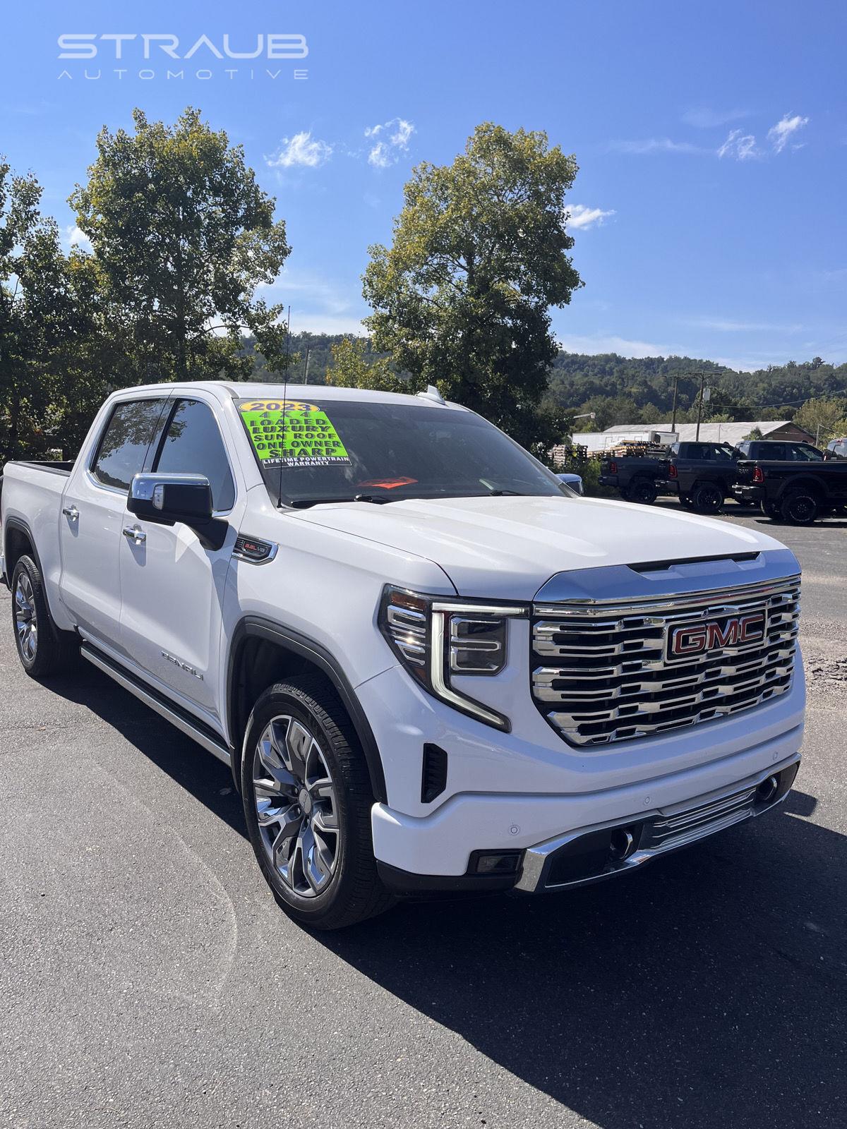 Summit White 2023 GMC Sierra 1500 Pickup Truck Four-Wheel Drive Automatic