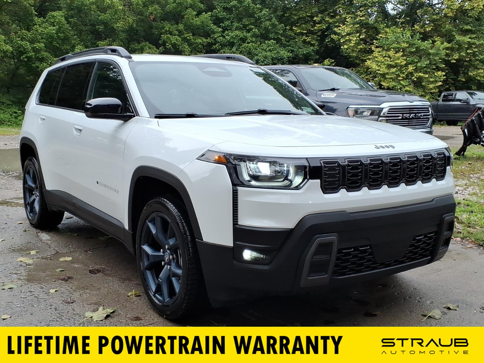 Bright White Clearcoat 2026 Jeep Cherokee SUV / Crossover Four-Wheel Drive Automatic
