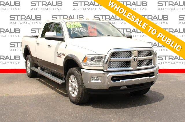 2017 RAM 3500 Laramie Crew Cab 4WD