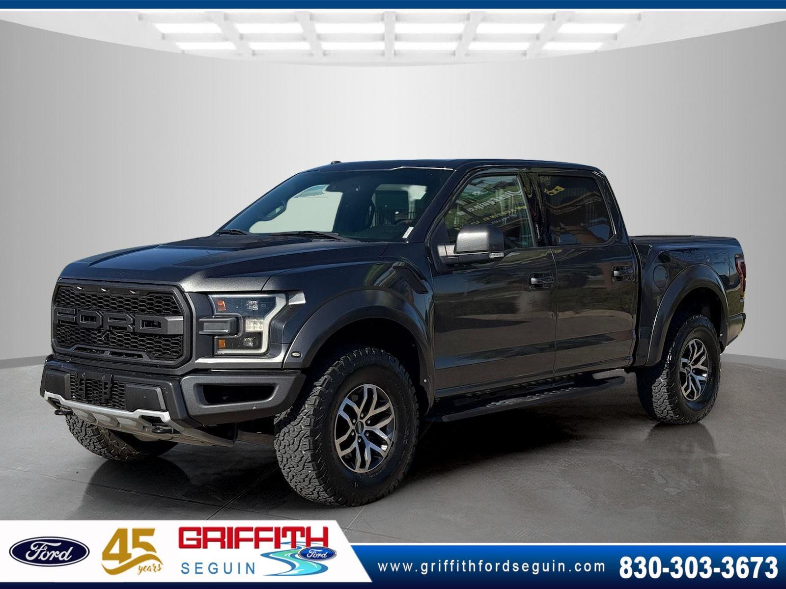2017 Ford F-150 Raptor SuperCrew 4WD