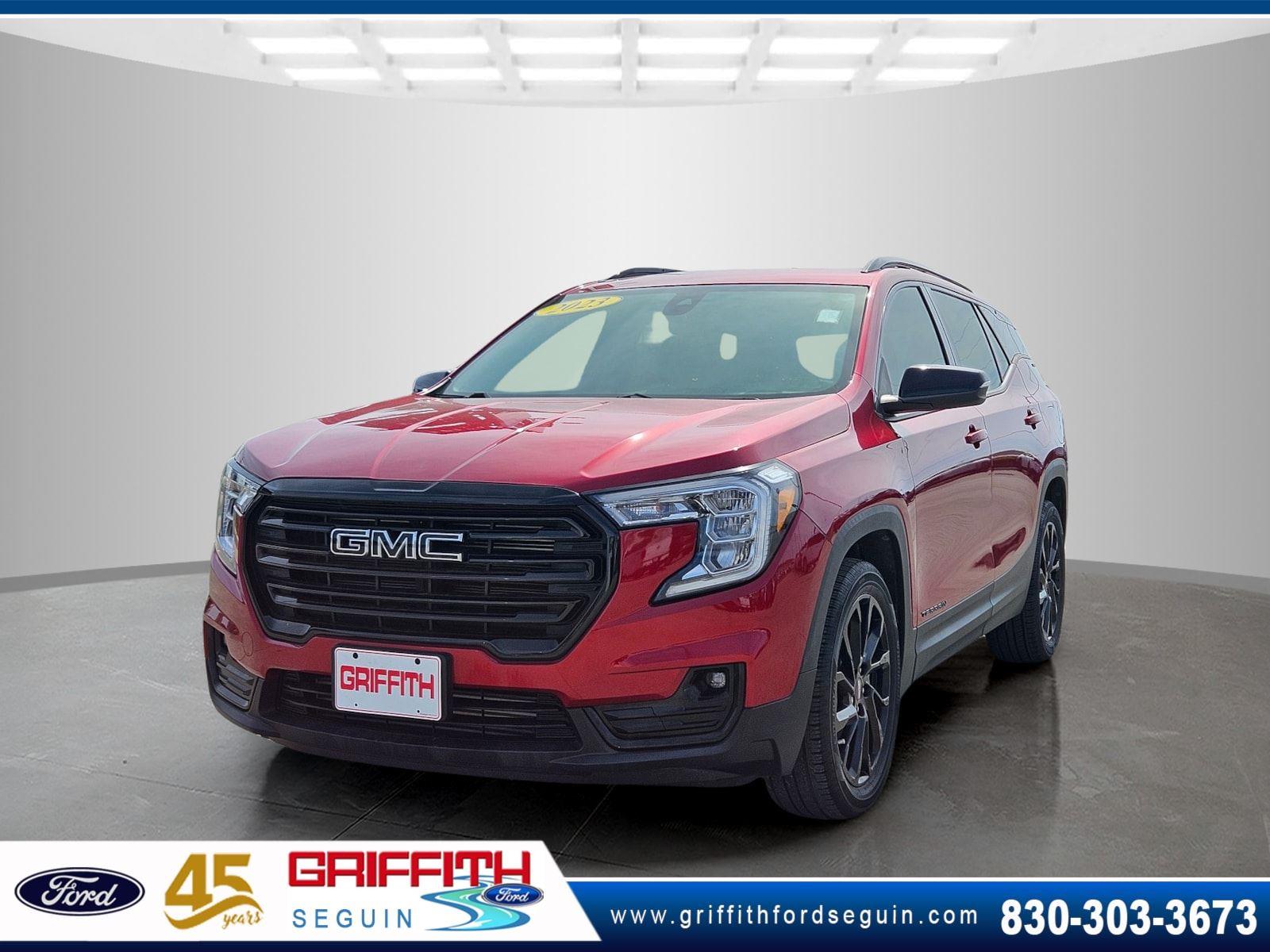 Volcanic Red Tintcoat 2023 GMC Terrain SLT FWD SUV / Crossover Front-Wheel Drive 9-Speed Automatic