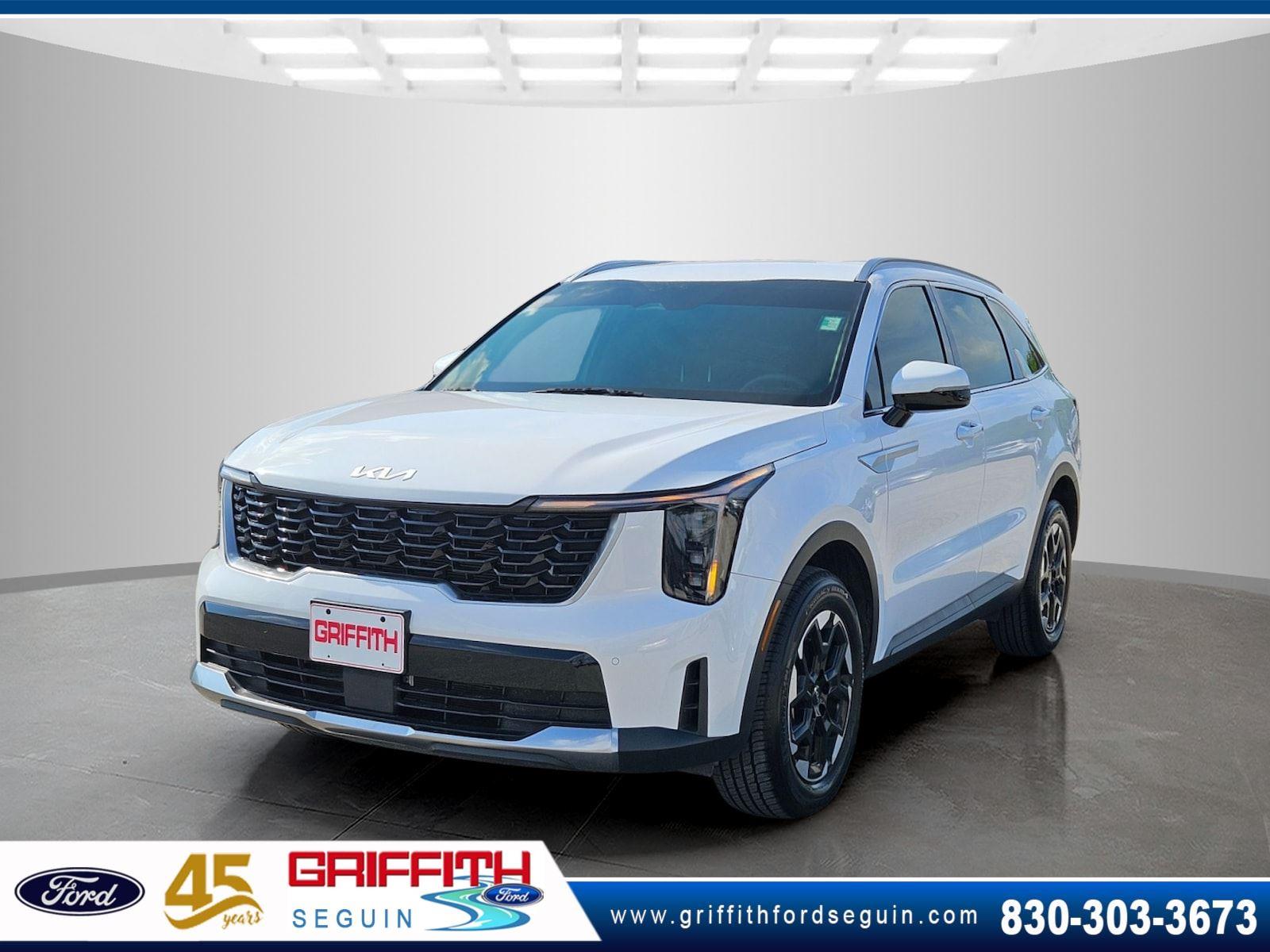 Glacial White Pearl 2024 Kia Sorento S AWD SUV / Crossover All-Wheel Drive Automatic