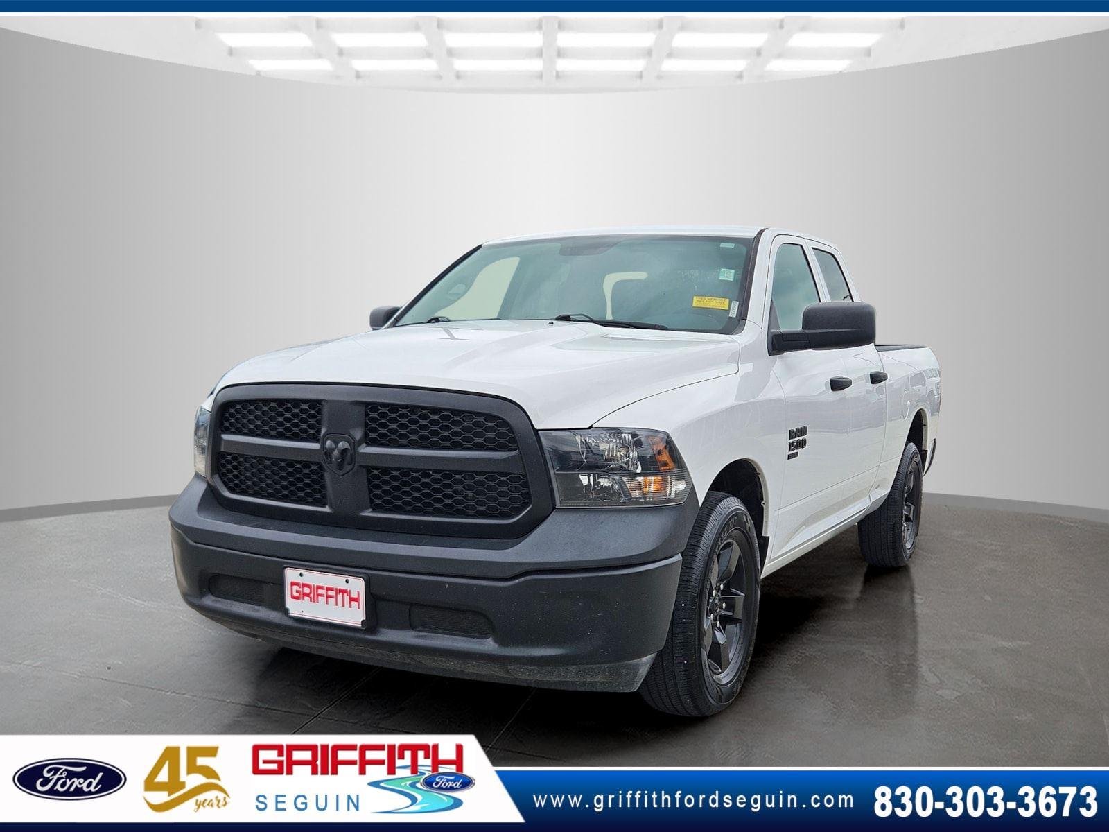 Bright White Clearcoat 2022 RAM 1500 Pickup Truck 4X2 8-Speed Automatic