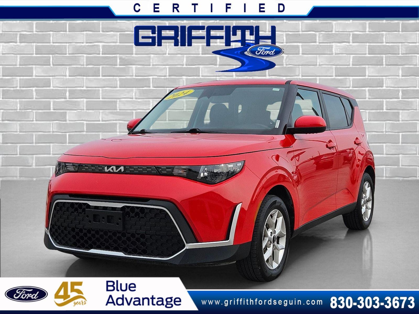 Fusion Black 2024 Kia Soul SUV / Crossover Front-Wheel Drive Continuously Variable Transmission