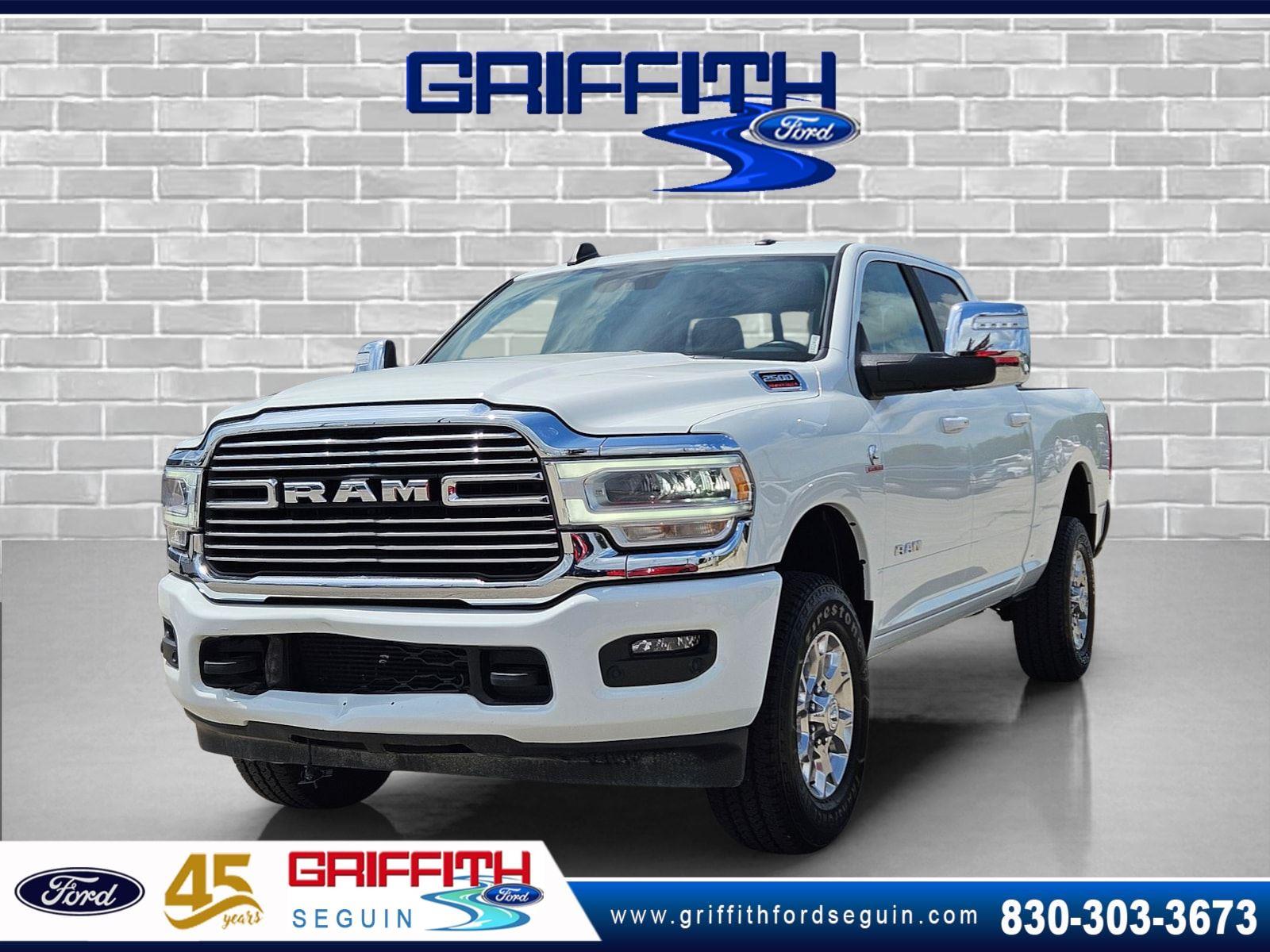 Bright White Clearcoat 2024 RAM 2500 Pickup Truck Four-Wheel Drive 6-Speed Automatic