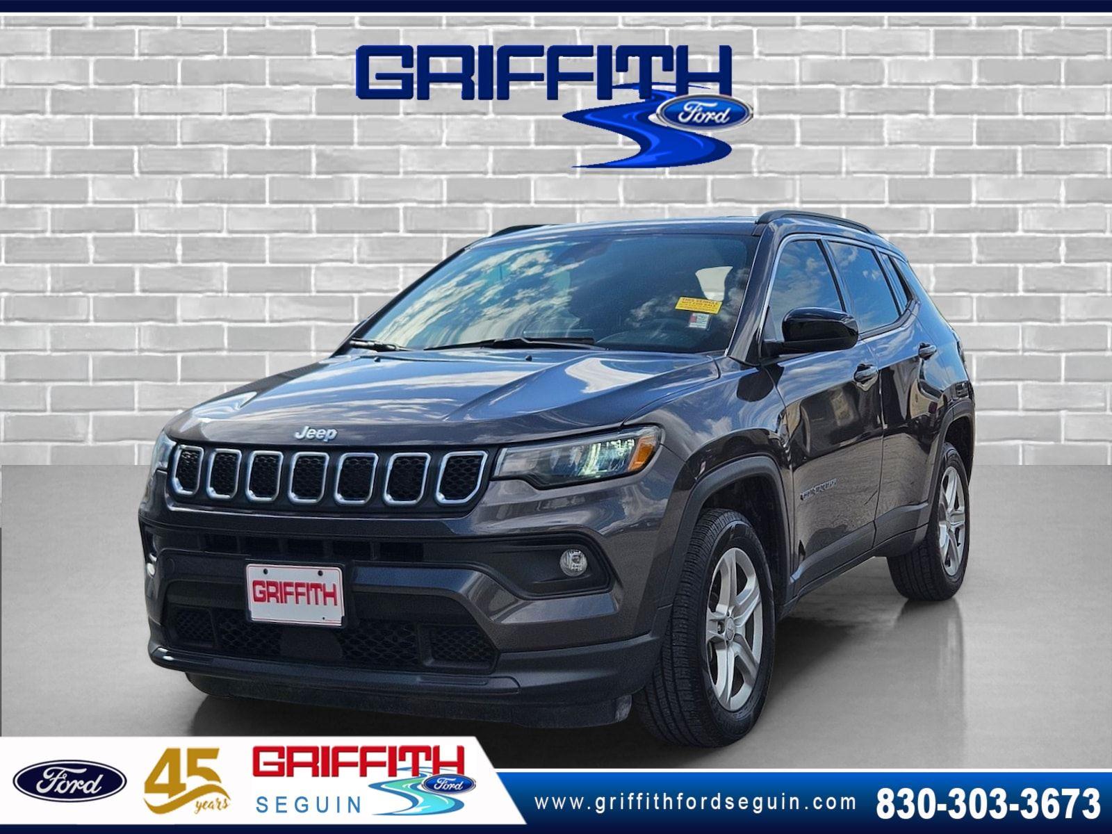 Diamond Black Crystal Pearlcoat 2024 Jeep Compass SUV / Crossover Four-Wheel Drive 8-Speed Automatic