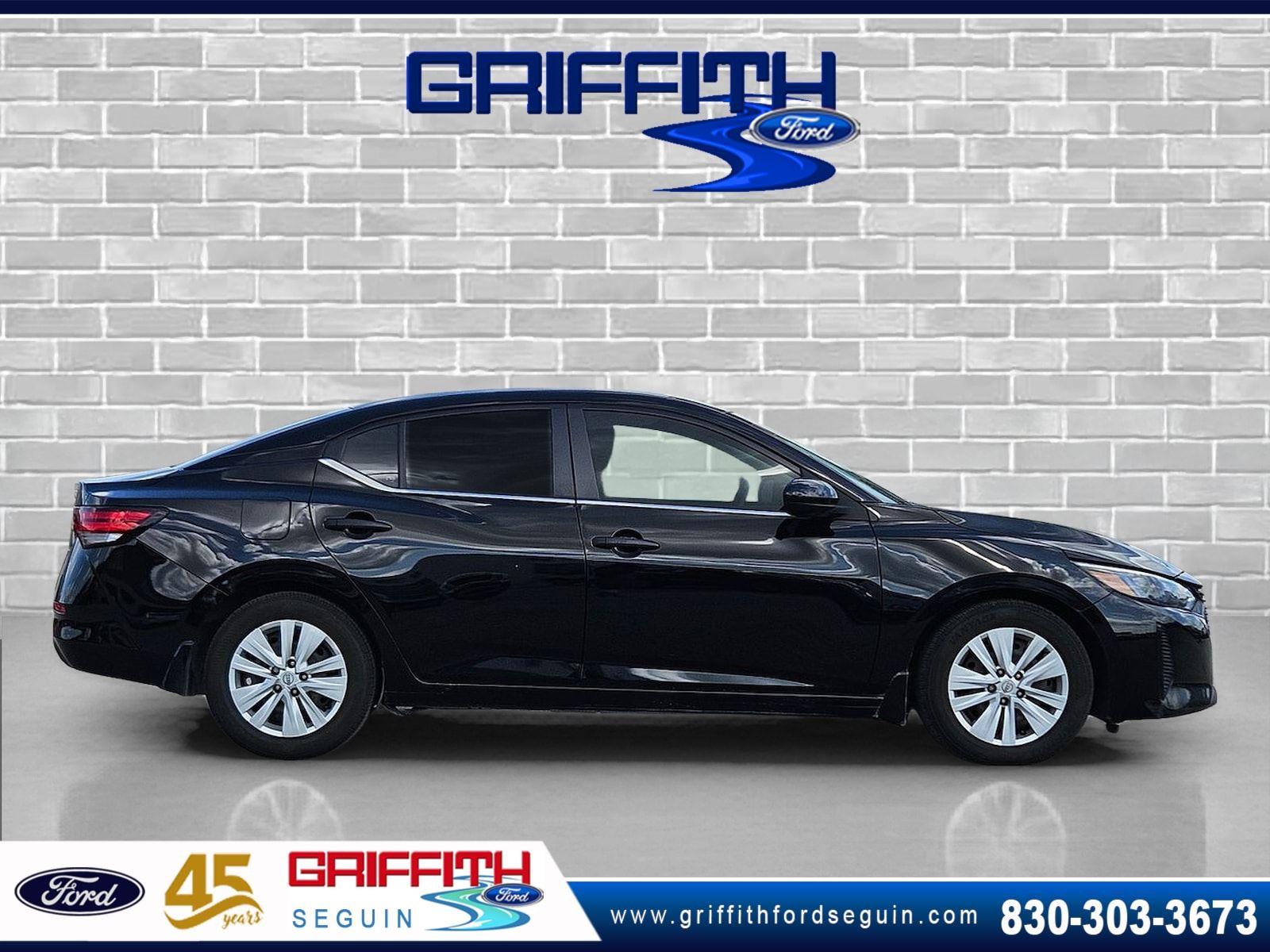 Super Black 2024 Nissan Sentra Sedan Front-Wheel Drive Continuously Variable Transmission