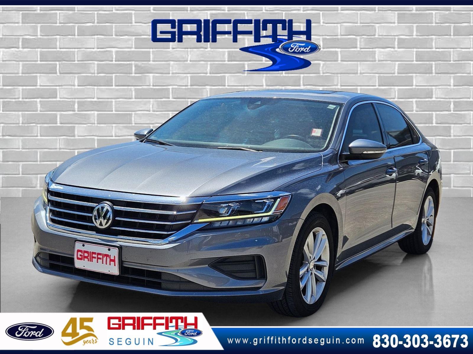 Reflex Silver Metallic 2020 Volkswagen Passat Sedan Front-Wheel Drive Automatic