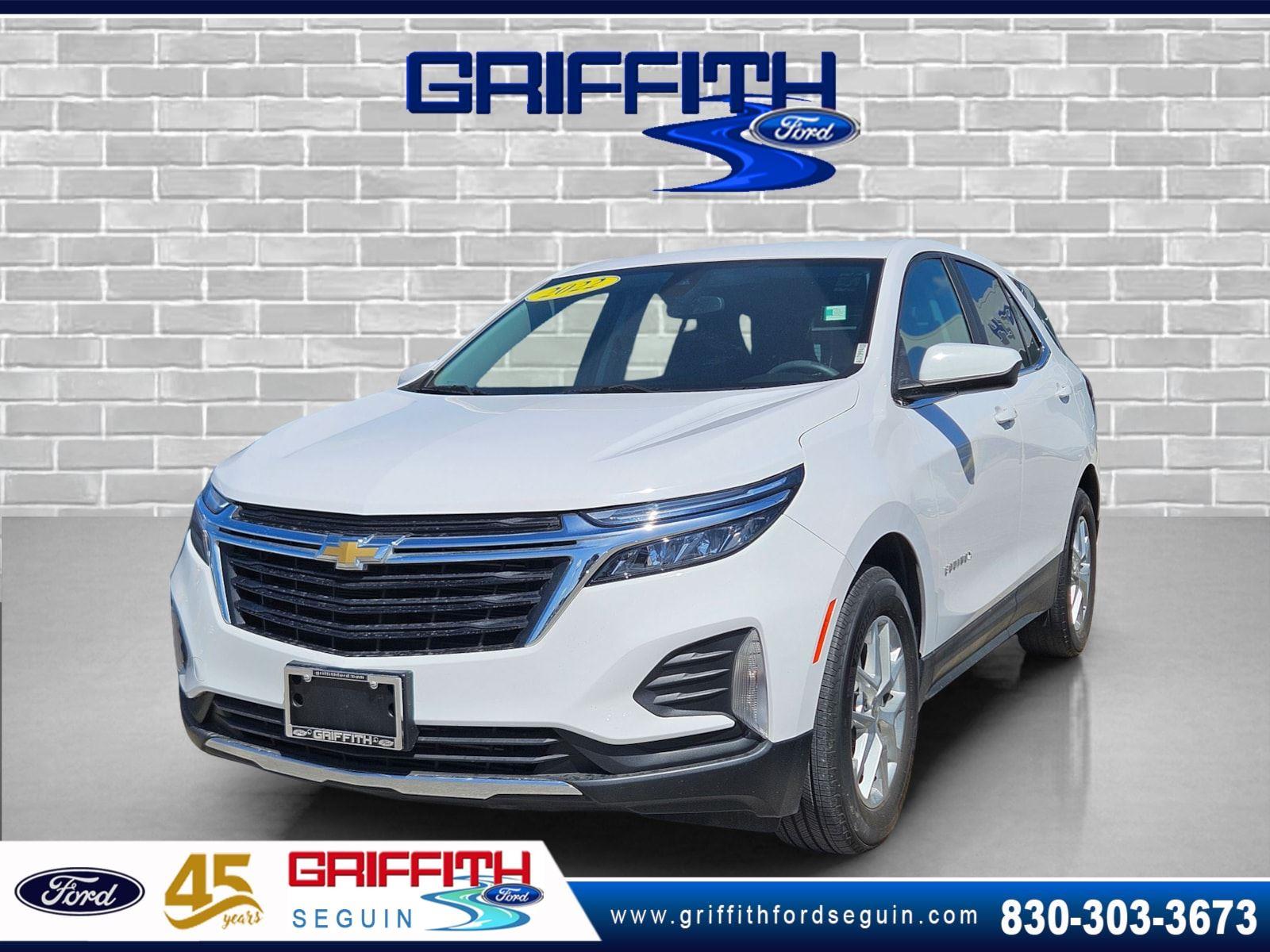 Summit White 2022 Chevrolet Equinox SUV / Crossover Front-Wheel Drive 6-Speed Automatic Overdrive