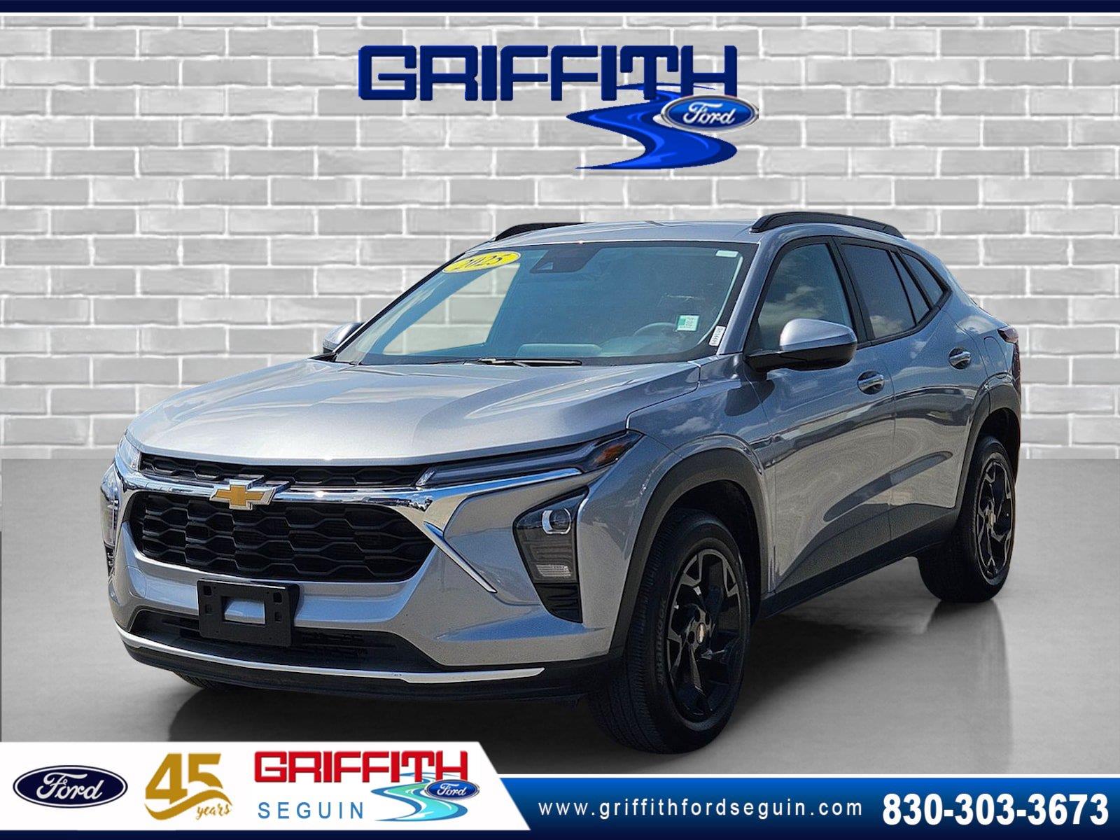 Sterling Gray Metallic 2025 Chevrolet Trax SUV / Crossover Front-Wheel Drive 6-Speed Automatic