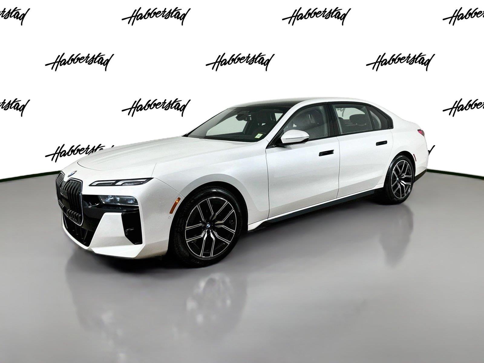 Mineral White Metallic 2026 BMW 7 Series Sedan All-Wheel Drive Automatic