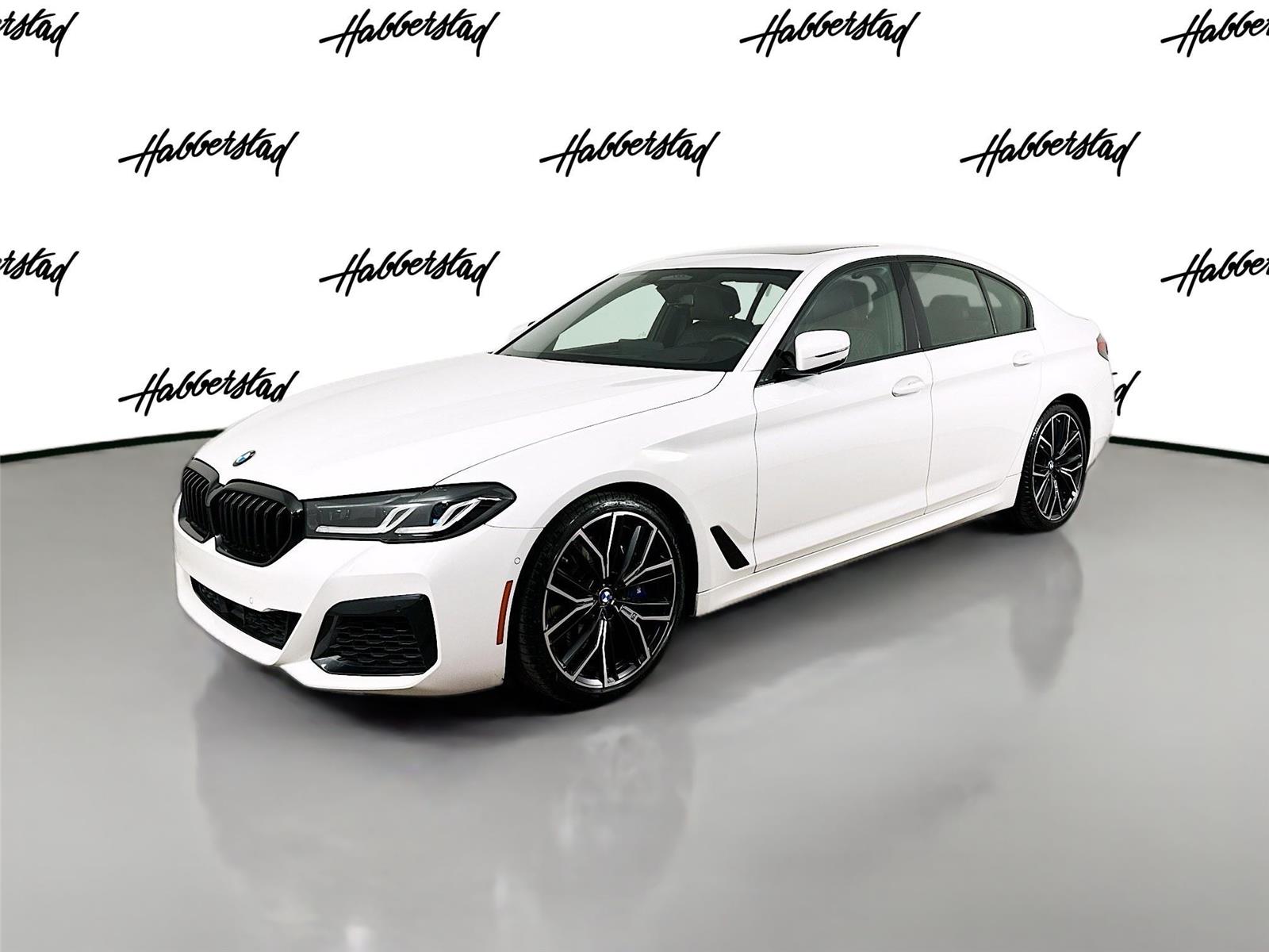 2022 BMW 5 Series M550i xDrive AWD