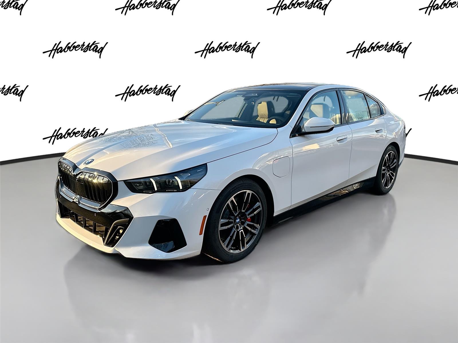 Alpine White 2026 BMW 5 Series 550e xDrive Sedan All-Wheel Drive Automatic