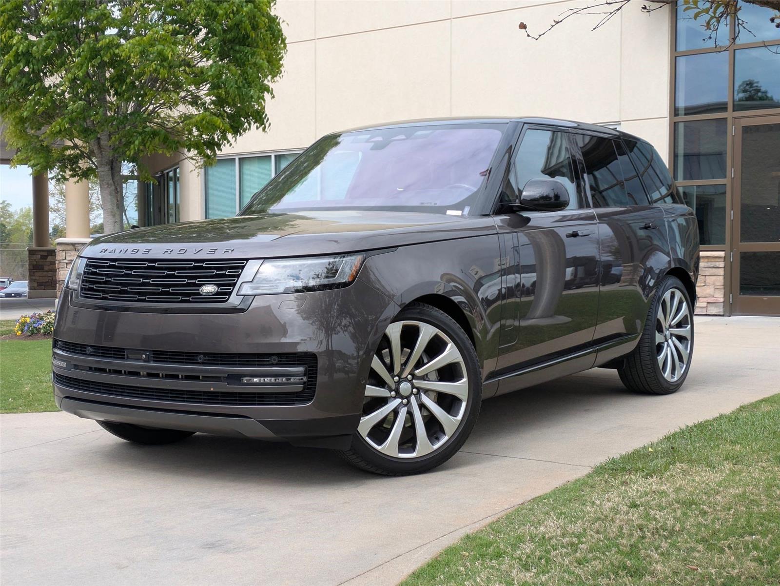 2023 Land Rover Range Rover P400 SE AWD