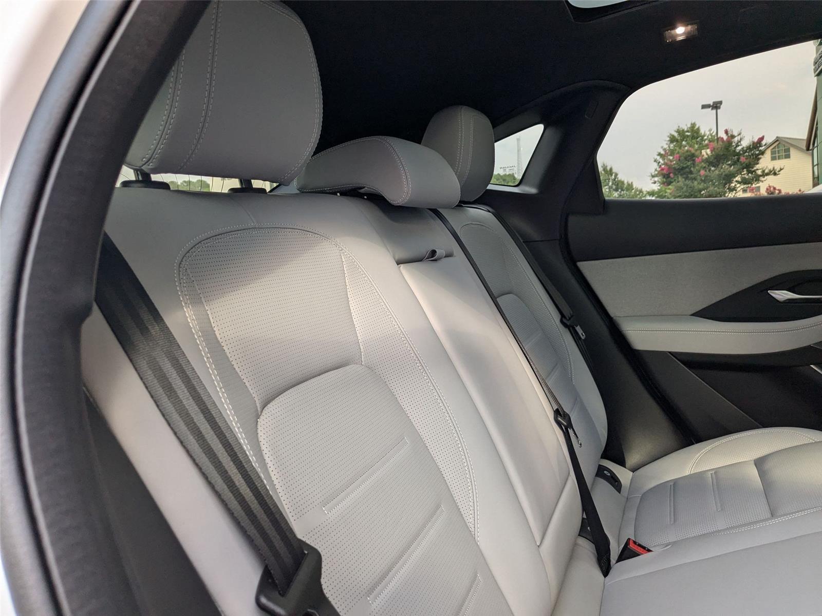 Used 2024 WHITE JAGUAR  image 32