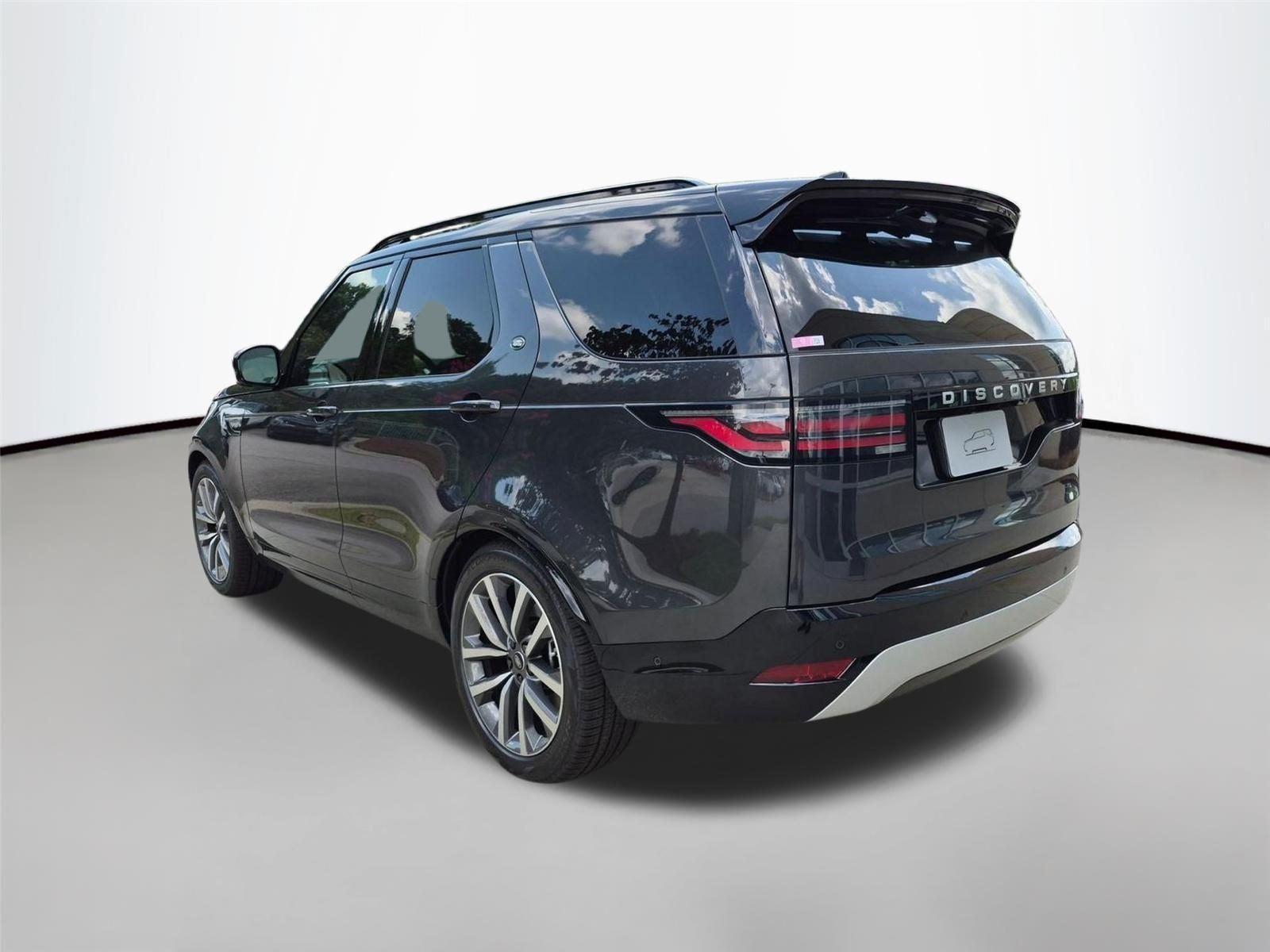 New 2026 Carpathian Grey Premium Metallic Land Rover Gemini Edition image 7
