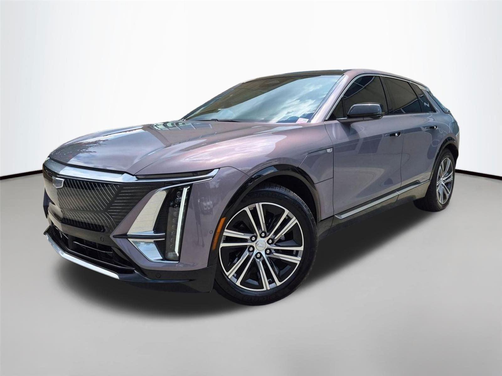 Argent Silver Metallic 2025 Cadillac LYRIQ SUV / Crossover Rear-Wheel Drive Automatic