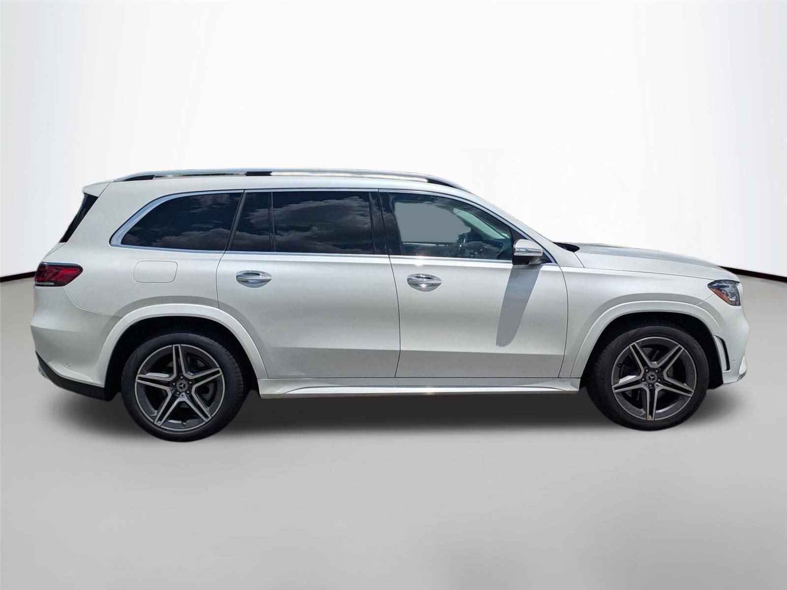 Used 2022 MANUFAKTUR Diamond White Bright Mercedes-Benz GLS 450 image 4