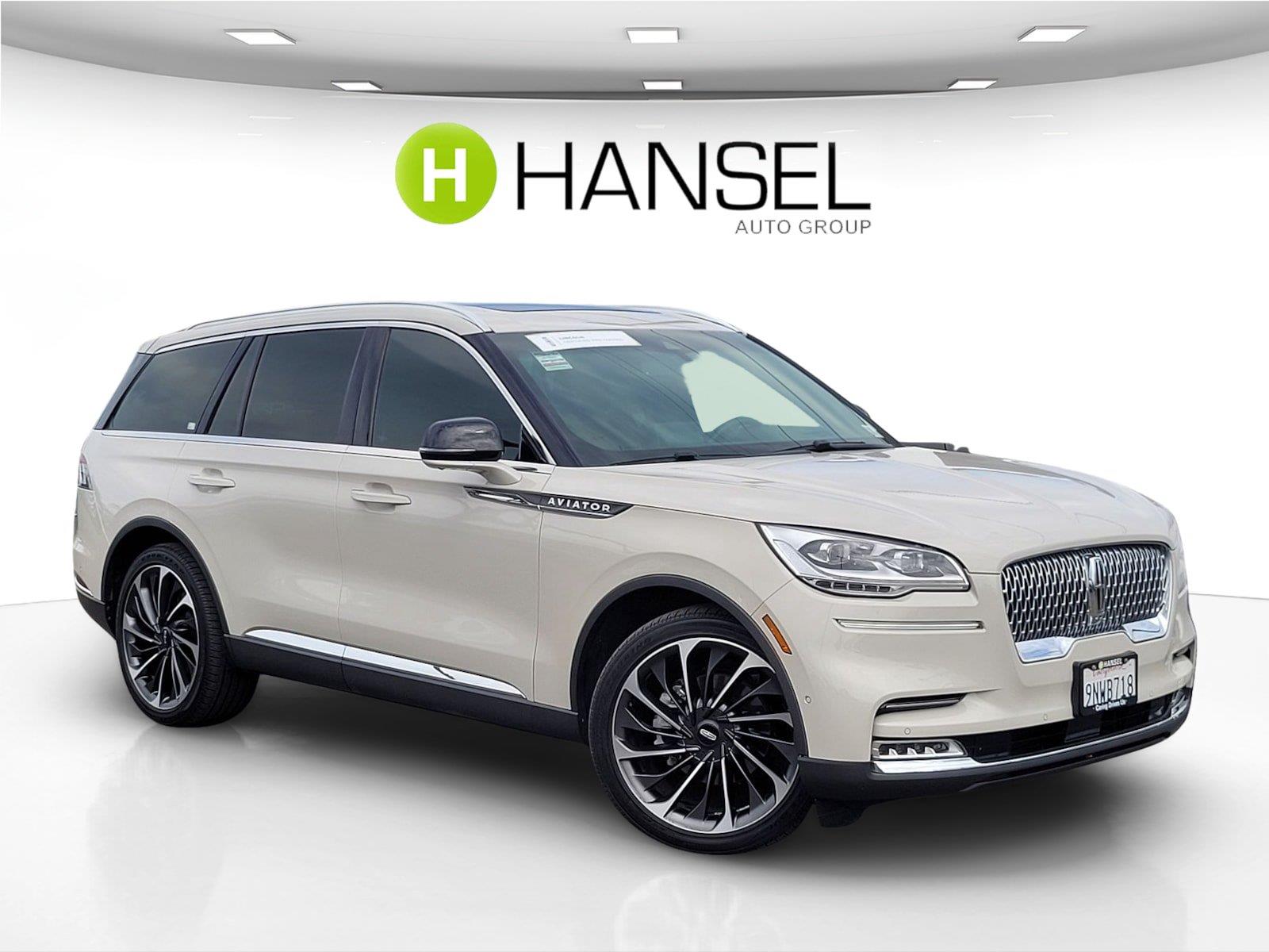 Ceramic Pearl Metallic Tri-Coat 2023 Lincoln Aviator SUV / Crossover All-Wheel Drive Automatic