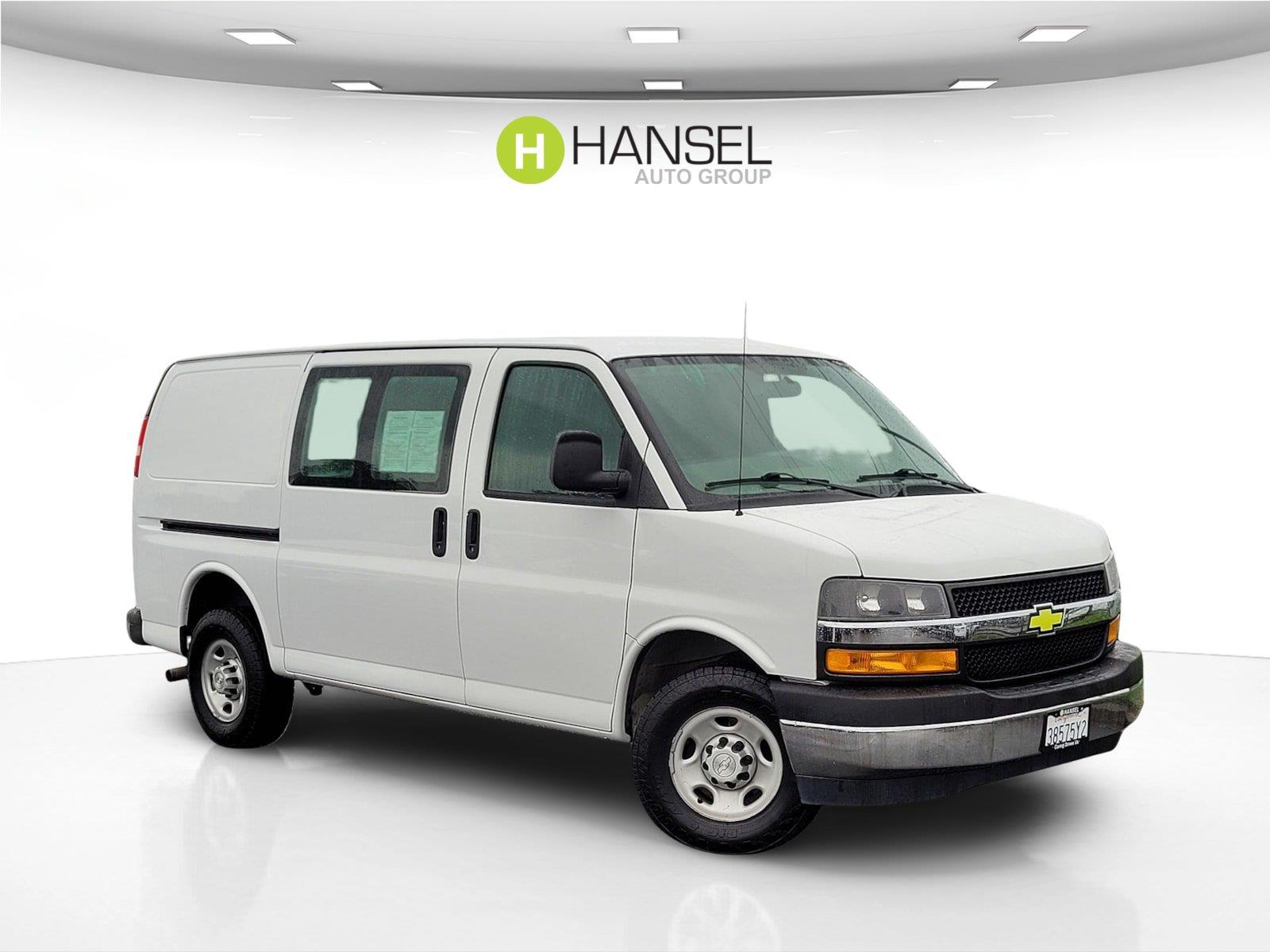  2018 Chevrolet Express Cargo 2500 RWD   