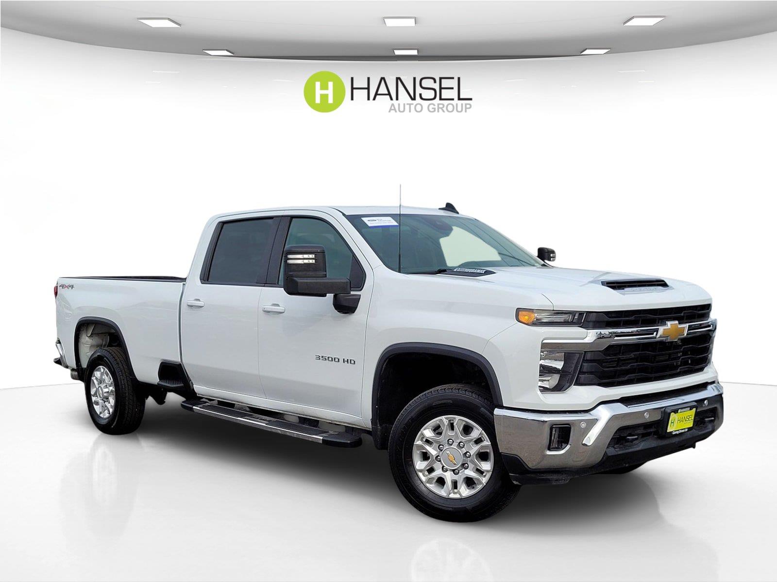 2025 Chevrolet Silverado 3500HD LT Crew Cab 4WD