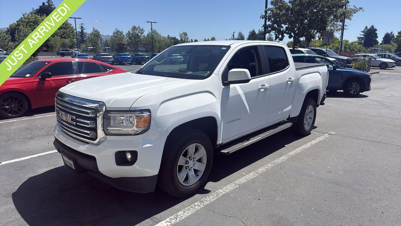 Summit White 2016 GMC Canyon SLE Crew Cab Pickup Truck 4X2 6-Speed Automatic