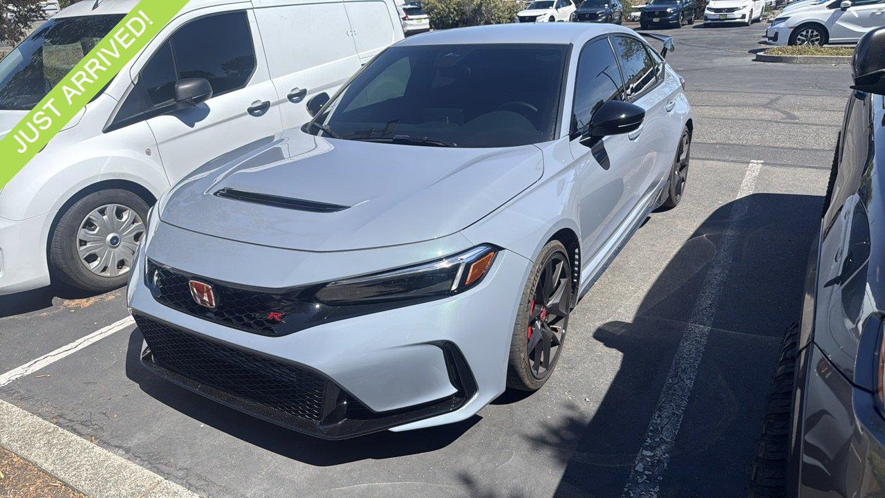 Sonic Gray Pearl 2026 Honda Civic Type R Hatchback Front-Wheel Drive Manual