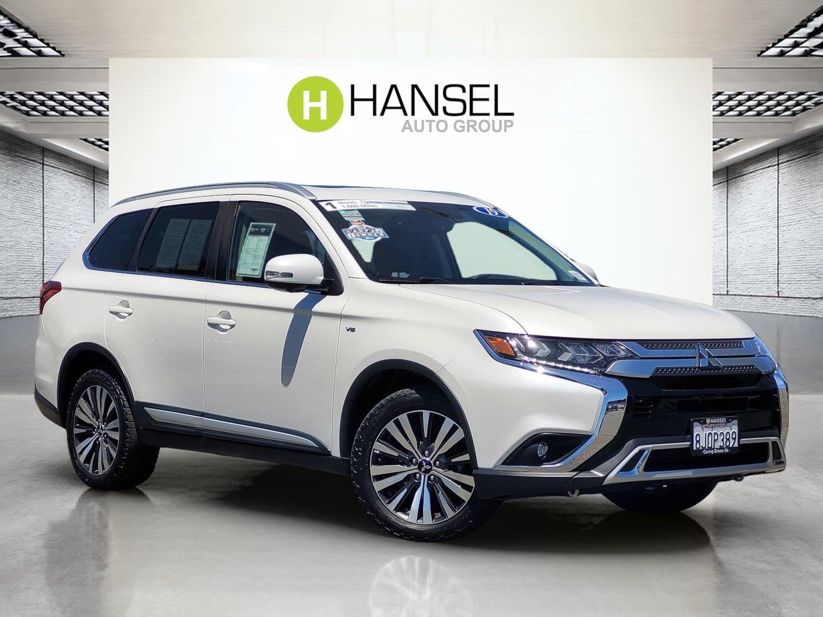 Pearl White 2019 Mitsubishi Outlander SUV / Crossover All-Wheel Drive Automatic