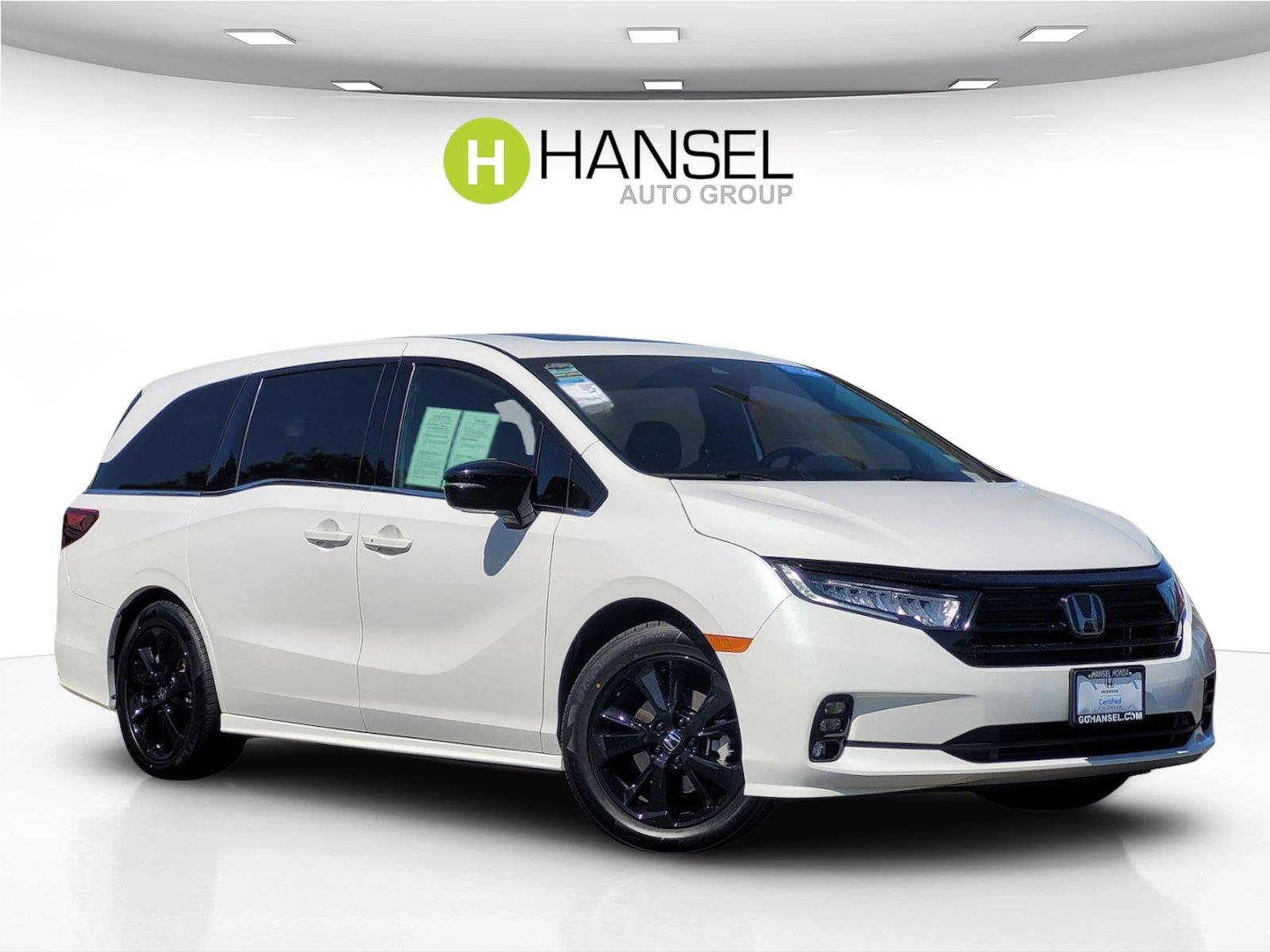 Platinum White Pearl 2024 Honda Odyssey Minivan Front-Wheel Drive Automatic