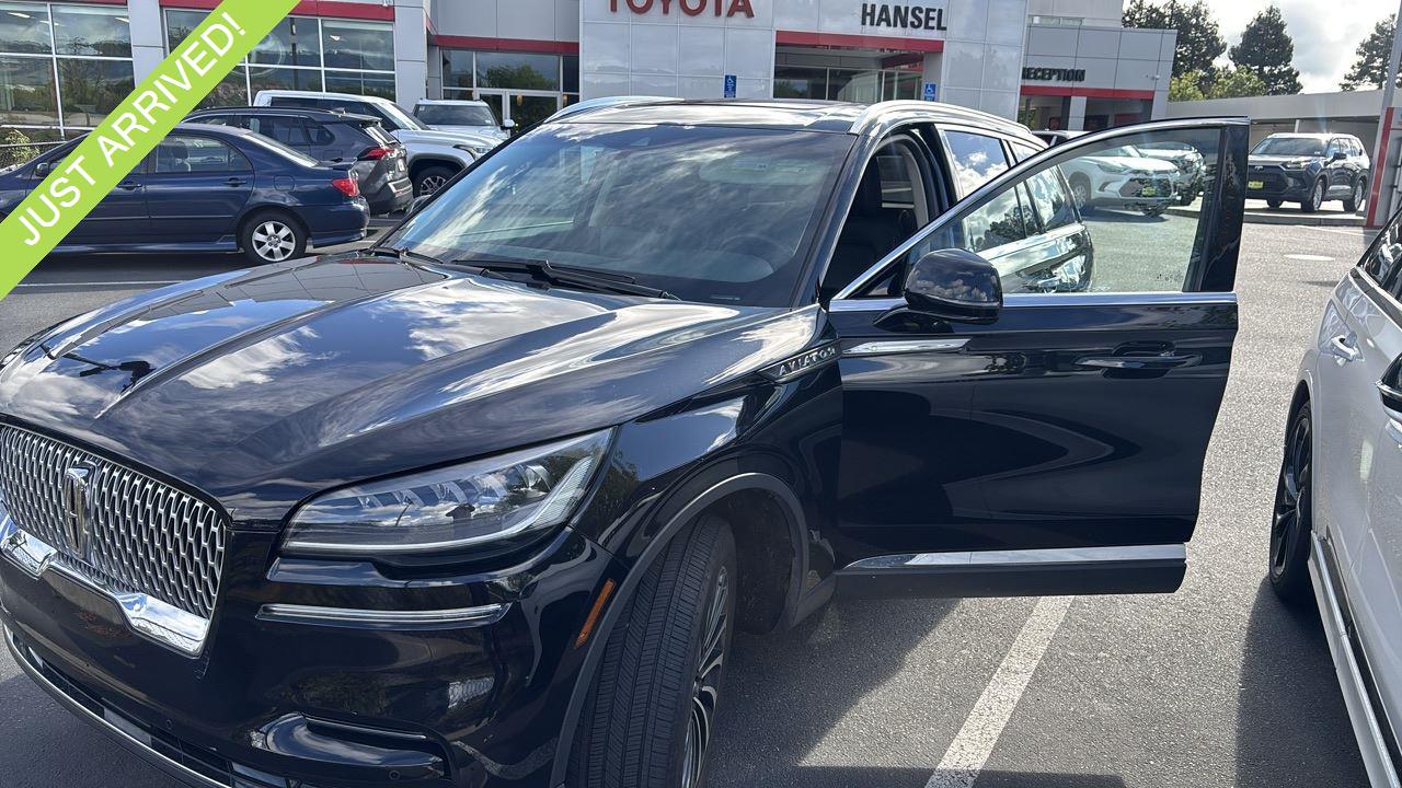 Infinite Black Metallic Clearcoat 2023 Lincoln Aviator Standard AWD SUV / Crossover All-Wheel Drive Automatic