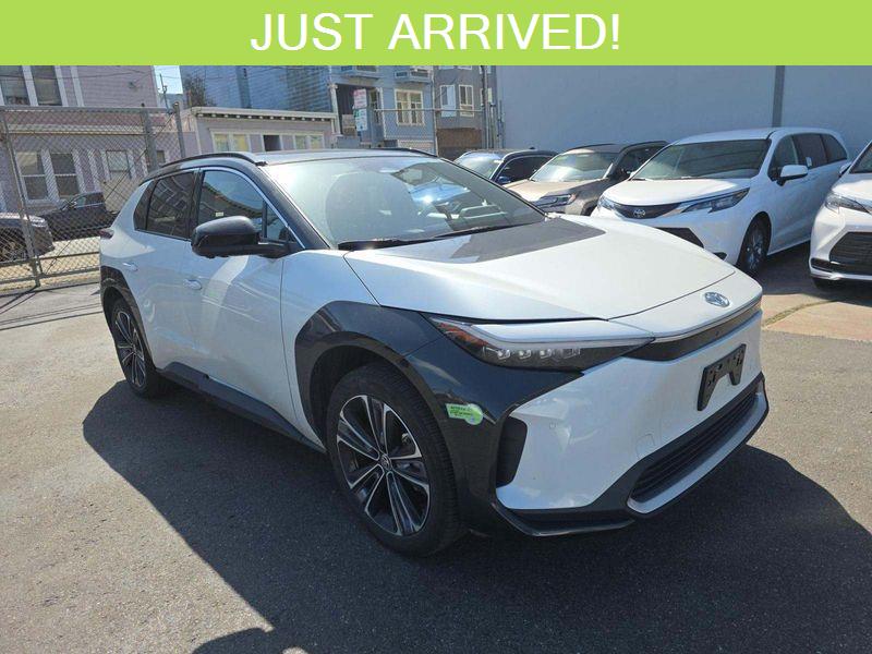 Wind Chill Pearl w/Black Roof 2023 Toyota bZ4X Limited AWD SUV / Crossover All-Wheel Drive 1-Speed Dual Clutch