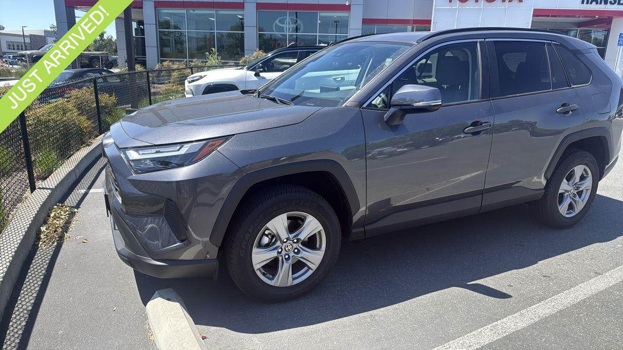 Magnetic Gray Metallic 2025 Toyota RAV4 XLE FWD SUV / Crossover Front-Wheel Drive 8-Speed Automatic