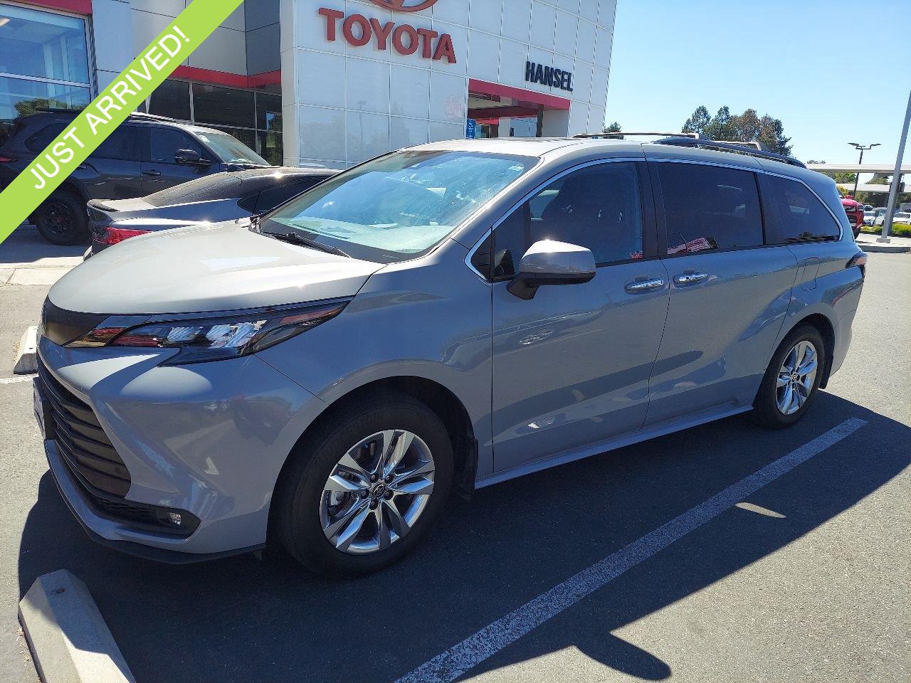 Cement 2023 Toyota Sienna Minivan All-Wheel Drive Continuously Variable Transmission