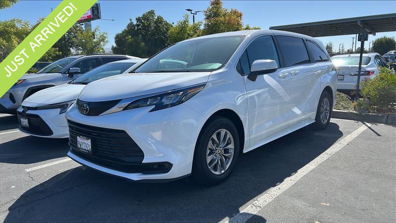 Ice Cap 2026 Toyota Sienna Minivan All-Wheel Drive Continuously Variable Transmission