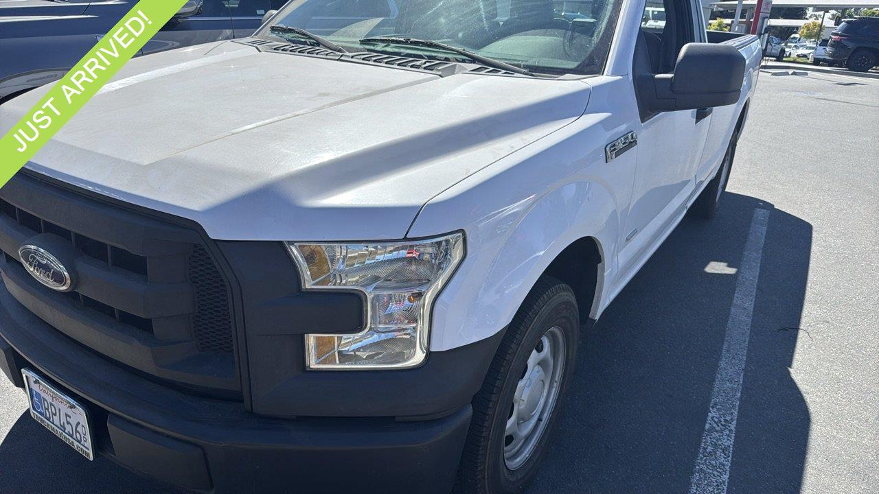 Oxford White 2015 Ford F-150 Pickup Truck 4X2 6-Speed Automatic