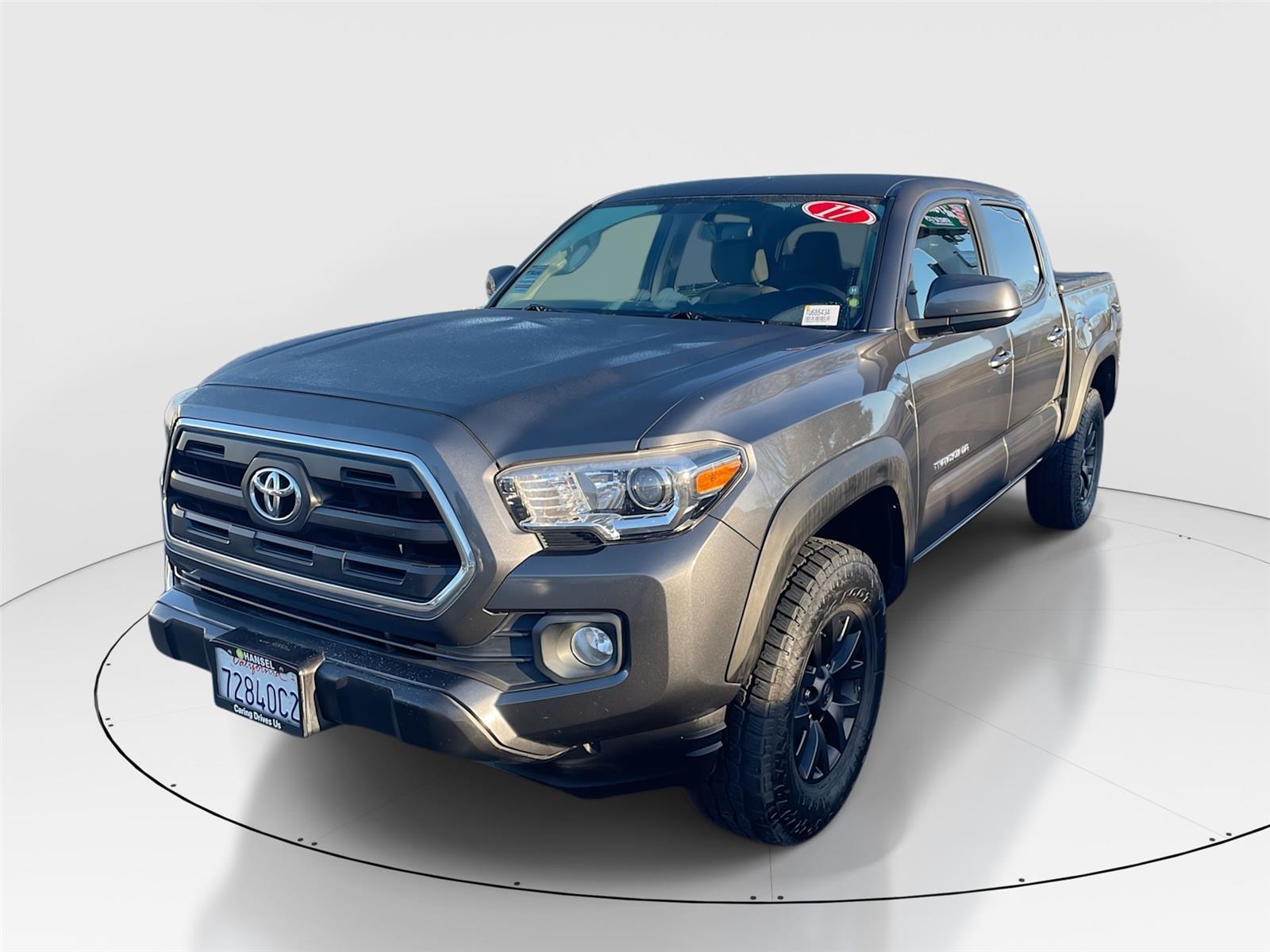 2017 Toyota Tacoma SR5 V6 Double Cab RWD