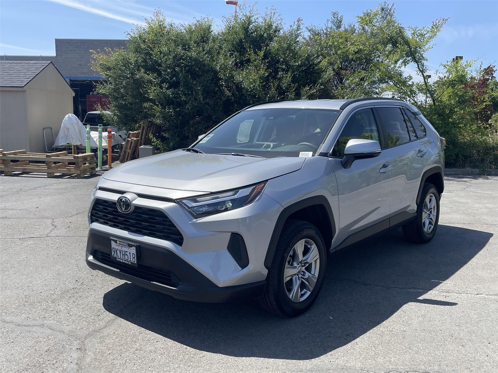 2024 Toyota RAV4 XLE AWD