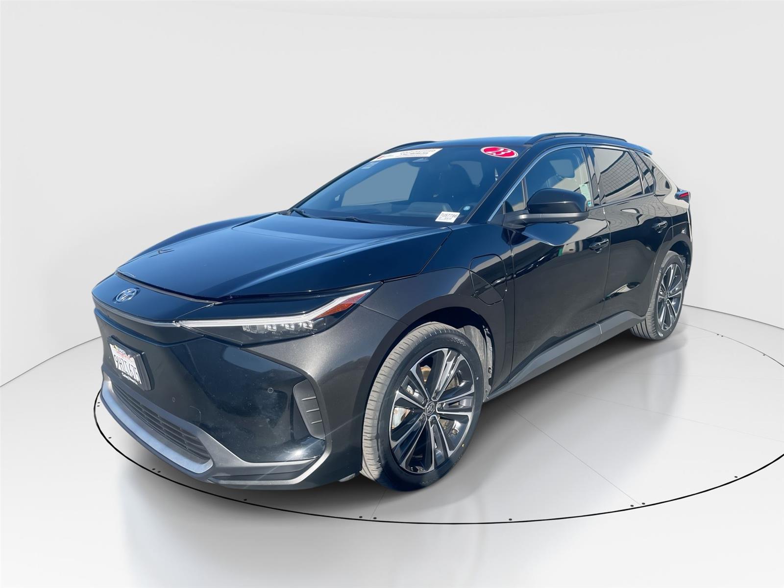 2023 Toyota bZ4X Limited FWD