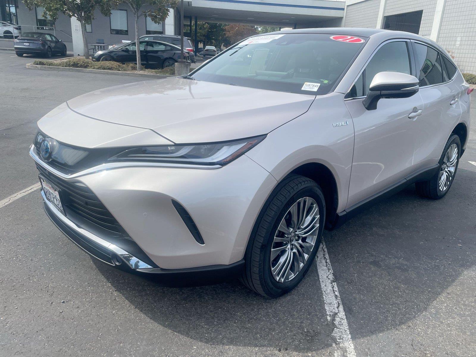 Titanium Glow 2021 Toyota Venza SUV / Crossover All-Wheel Drive Continuously Variable Transmission