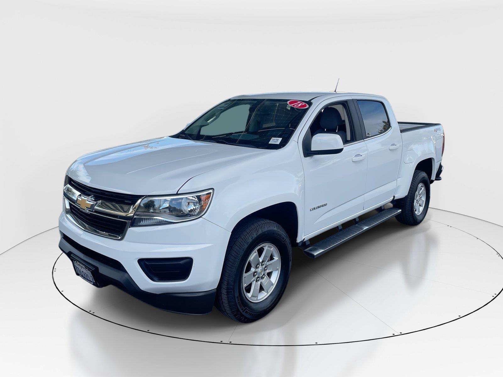 Summit White 2018 Chevrolet Colorado Pickup Truck Four-Wheel Drive 8-Speed Automatic